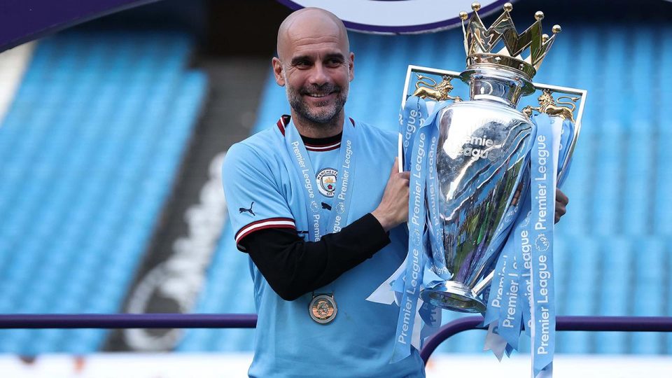 Manchester City ilk, Guardiola ikinci “üçleme” peşinde