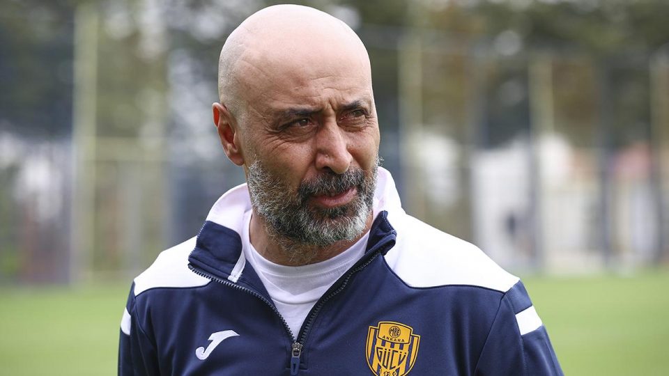 MKE Ankaragücü Tolunay Kafkas’la yola devam edecek