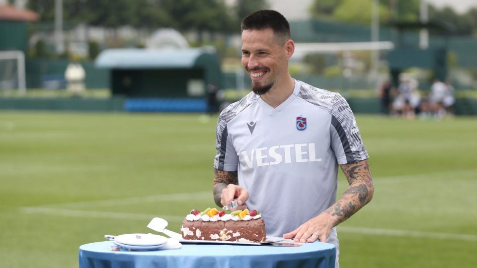 Trabzonspor, Hamsik’e teşekkür etti