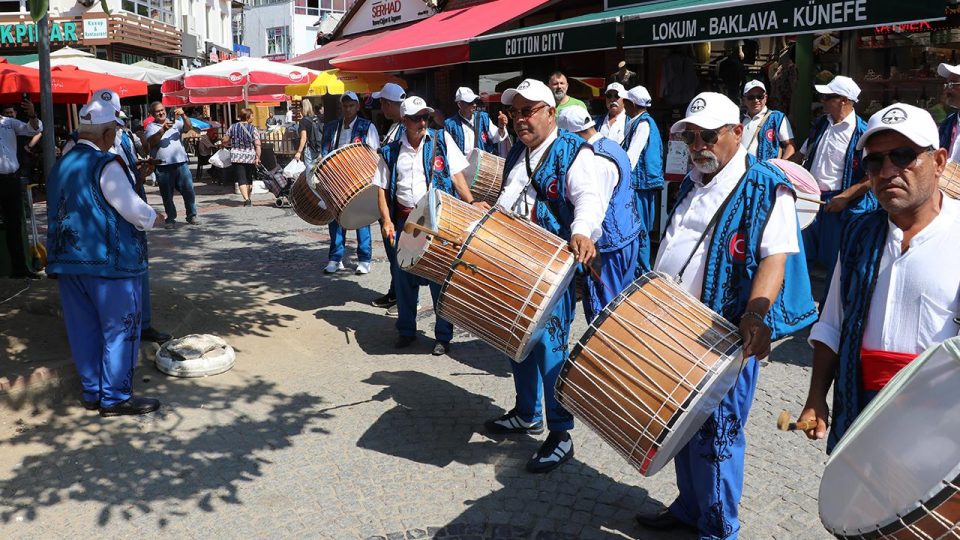 Kırkpınar Yağlı Güreşleri’ne davul zurnalı davet