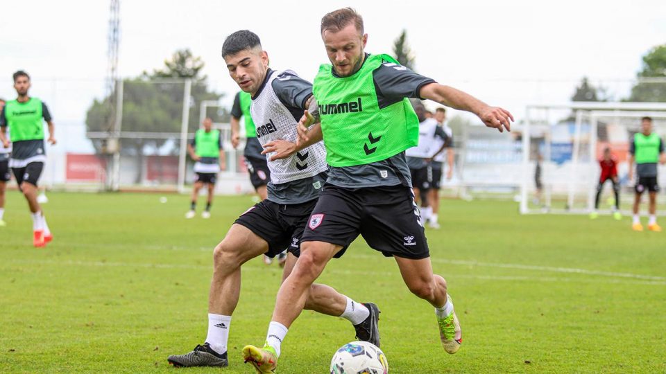 Samsunspor’da 20 futbolcu kampa dahil edilmedi