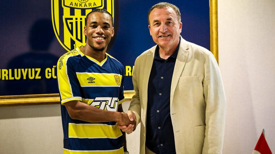 MKE Ankaragücü Garry Rodrigues’i kadrosuna kattı