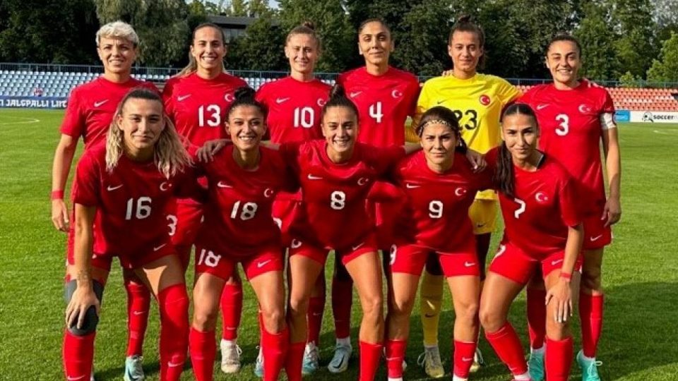 A Milli Kadın Futbol Takımı’nın aday kadrosu açıklandı