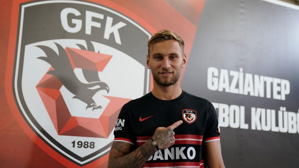 Gaziantep FK’ya Rumen santrfor