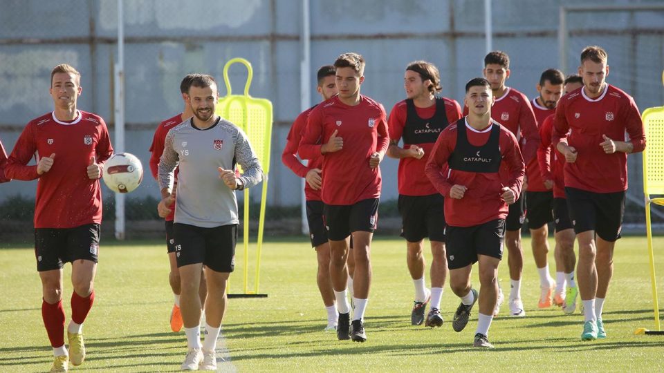 Sivasspor, MKE Ankaragücü maçında 3 puana odaklandı