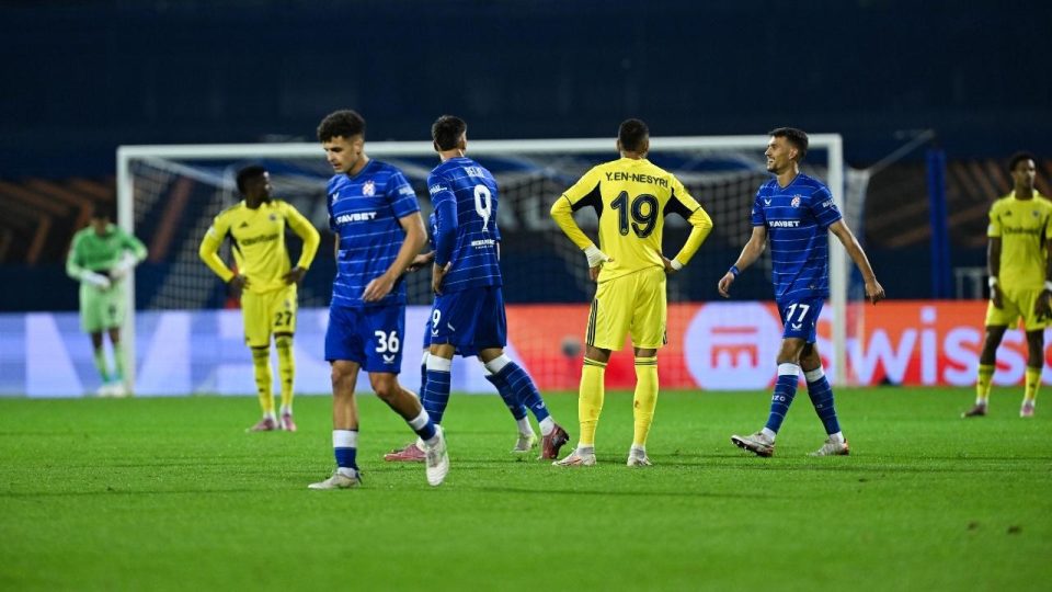 Fenerbahçe, UEFA Avrupa Ligi’ne mağlubiyetle başladı